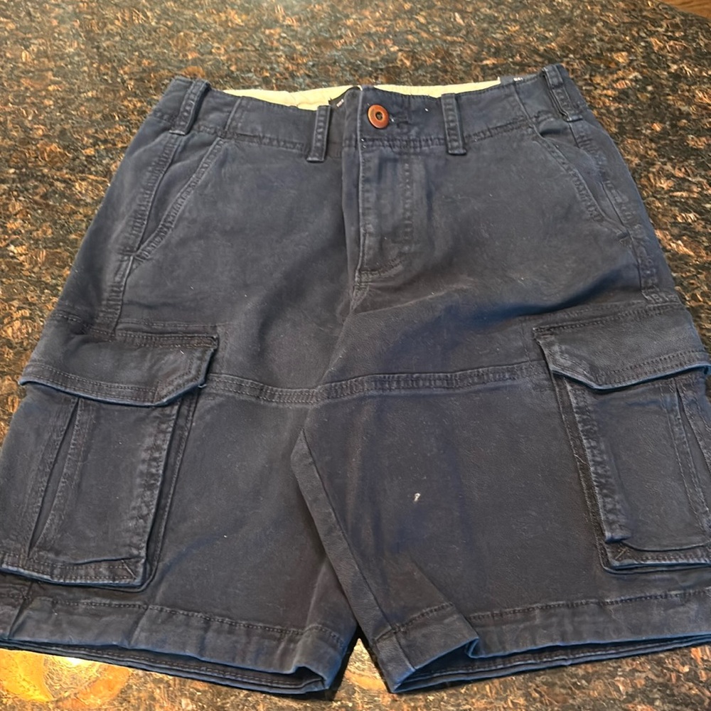 Hollister Men’s Cargo shorts- Navy